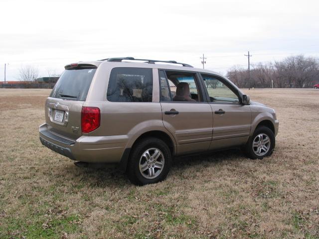 Honda Pilot 2004 photo 3