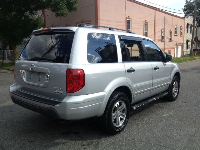 Honda Pilot 2004 photo 3