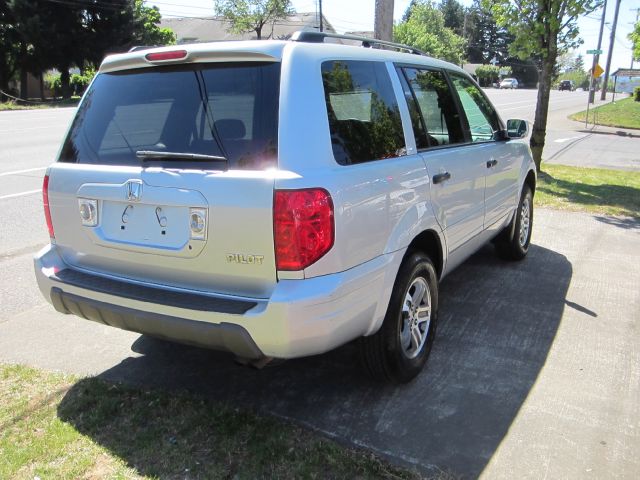 Honda Pilot 2004 photo 1