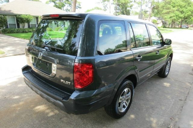 Honda Pilot 2004 photo 27