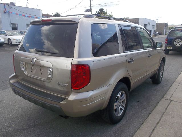 Honda Pilot 2005 photo 1