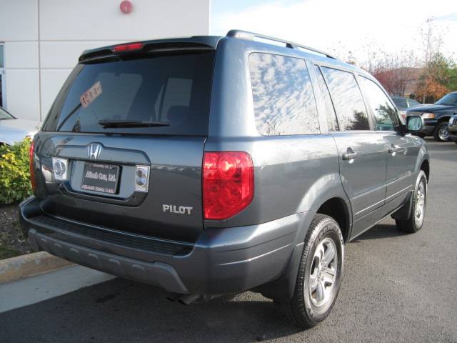 Honda Pilot 2005 photo 2