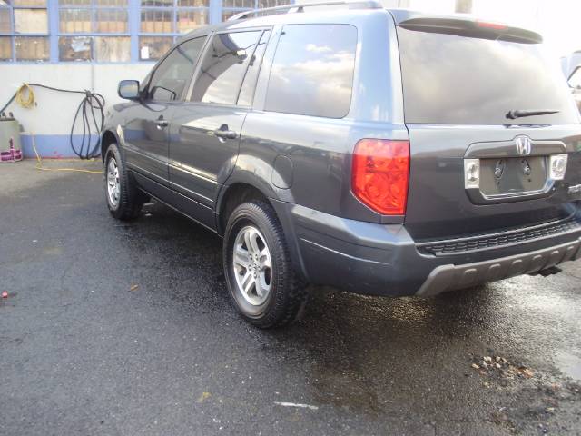 Honda Pilot 2005 photo 2