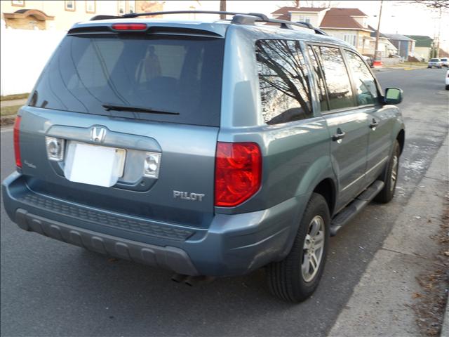 Honda Pilot 2005 photo 2