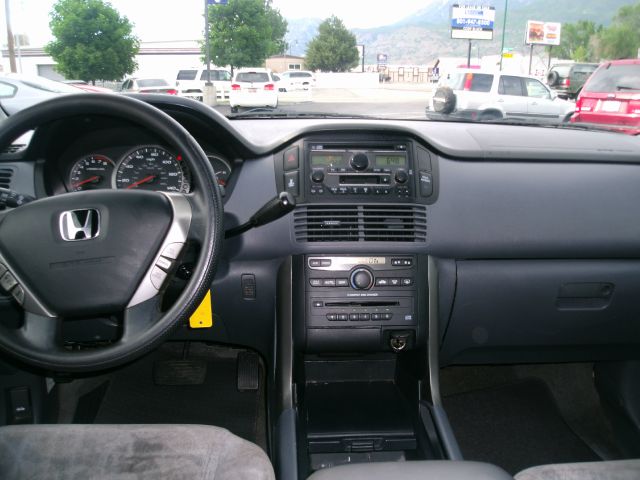 Honda Pilot 2005 photo 9