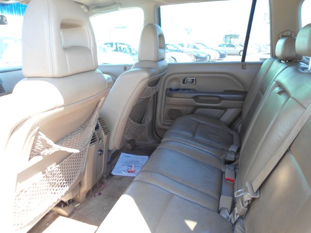 Honda Pilot 2005 photo 2