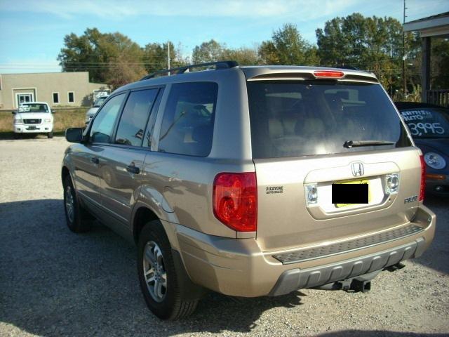 Honda Pilot 2005 photo 2