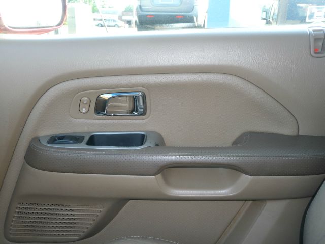 Honda Pilot 2005 photo 28