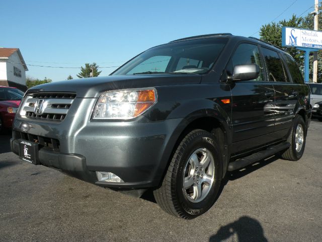 Honda Pilot Extenede CAB 4X4 SUV