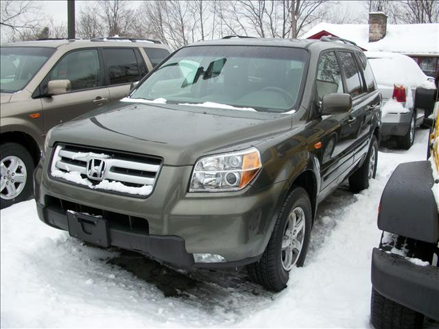 Honda Pilot Open-top Sport Utility