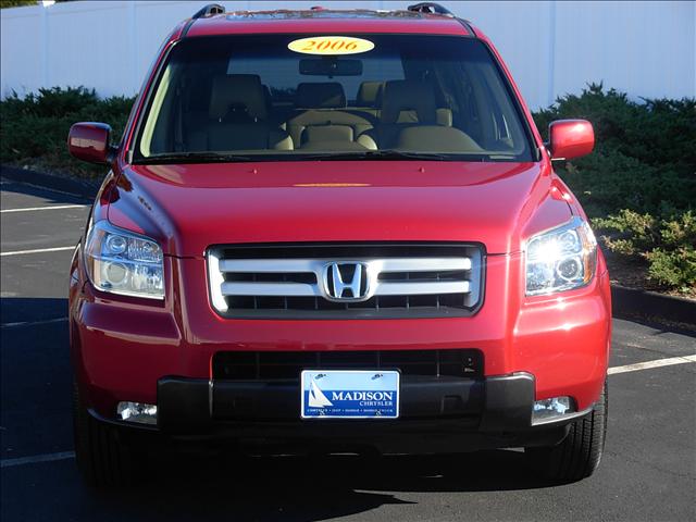 Honda Pilot Z85 LS Sport Utility