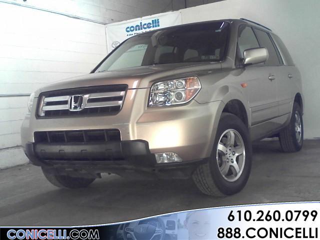 Honda Pilot BASE LS XTR Sport Utility