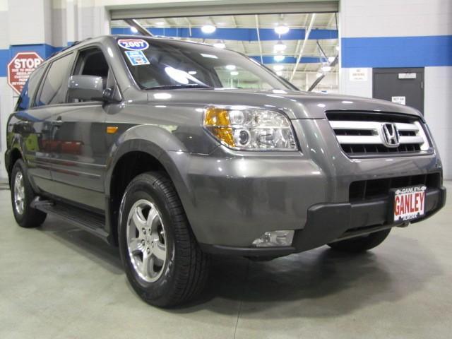 Honda Pilot LS 2WD Sport Utility