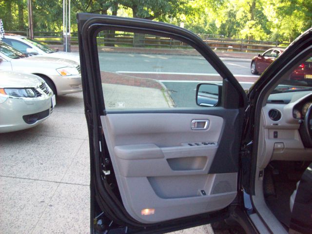 Honda Pilot 2010 photo 2