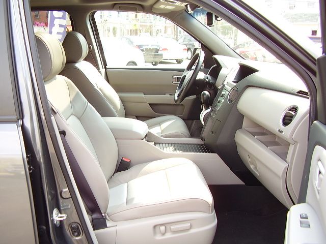 Honda Pilot 2011 photo 1