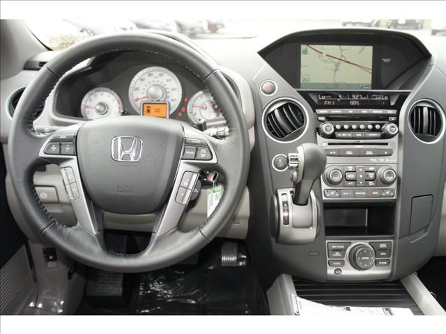 Honda Pilot 2013 photo 2