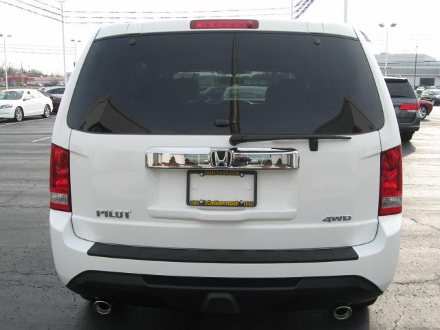 Honda Pilot 2013 photo 1