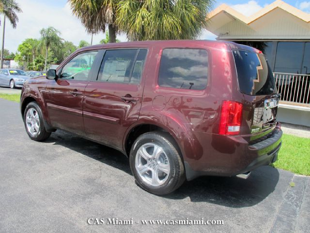 Honda Pilot Base (All Wheel Drive Sport Utility) SUV