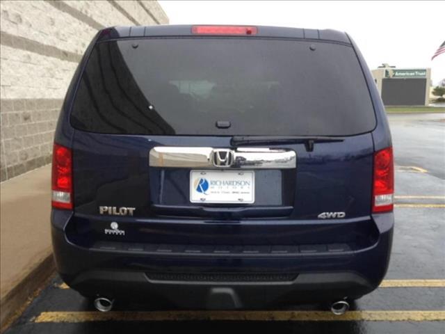 Honda Pilot 2014 photo 3