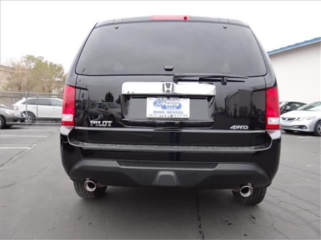 Honda Pilot 2014 photo 2