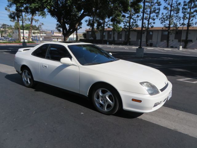 Honda Prelude 2001 photo 2