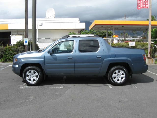 Honda Ridgeline 4dr 1500 4WD Pickup Truck