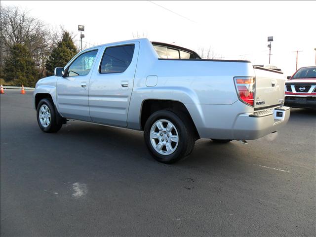 Honda Ridgeline 2006 photo 2