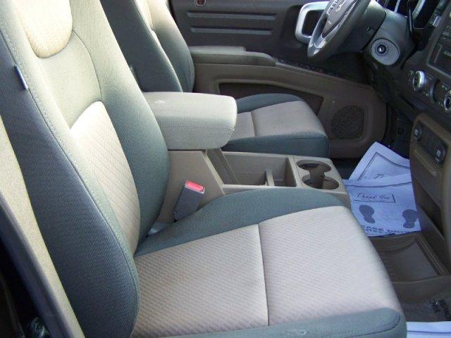 Honda Ridgeline 2006 photo 2