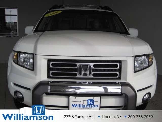 Honda Ridgeline 2006 photo 2