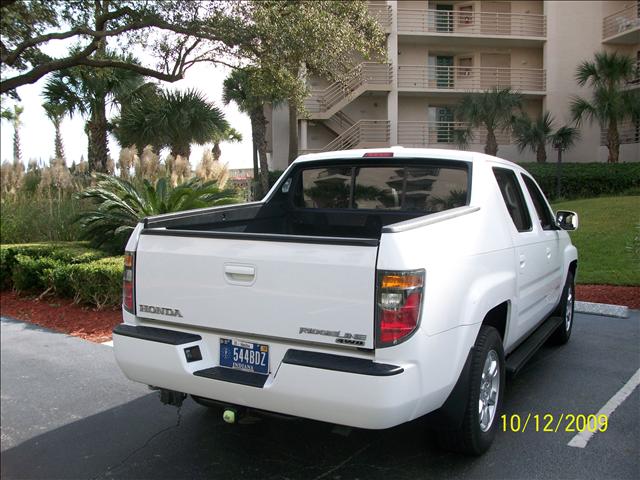 Honda Ridgeline 2006 photo 2