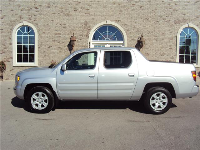 Honda Ridgeline 4dr 1500 4WD Pickup