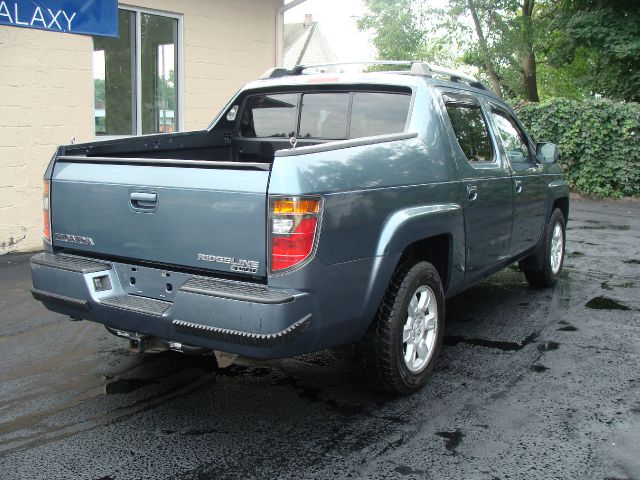 Honda Ridgeline 2006 photo 2