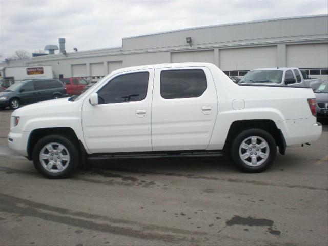 Honda Ridgeline 2006 photo 2