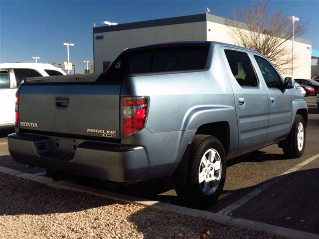 Honda Ridgeline 2006 photo 3