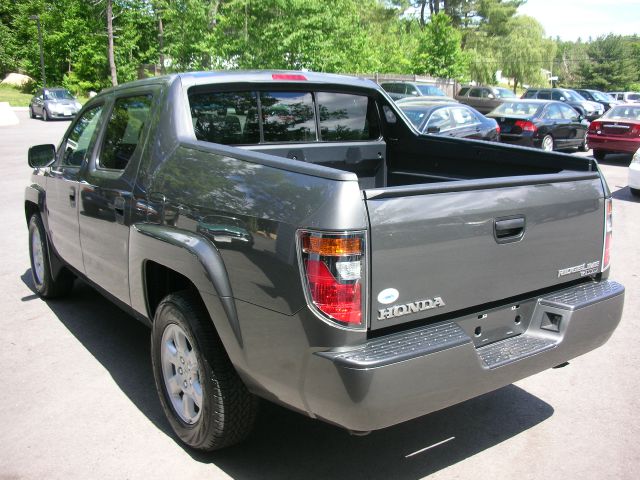 Honda Ridgeline 3.2 Pickup Truck