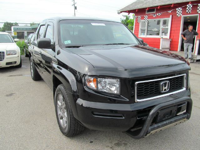 Honda Ridgeline 4dr 1500 4WD Pickup Truck