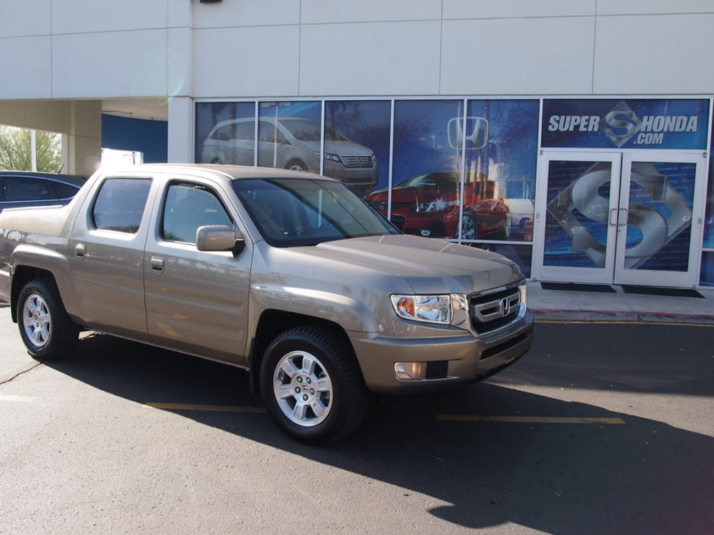 Honda Ridgeline 4dr 1500 4WD Unspecified