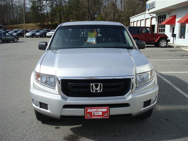 Honda Ridgeline 2010 photo 1