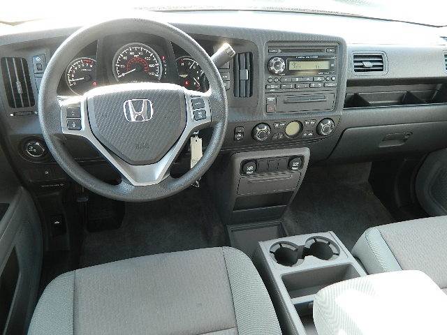 Honda Ridgeline 2010 photo 2