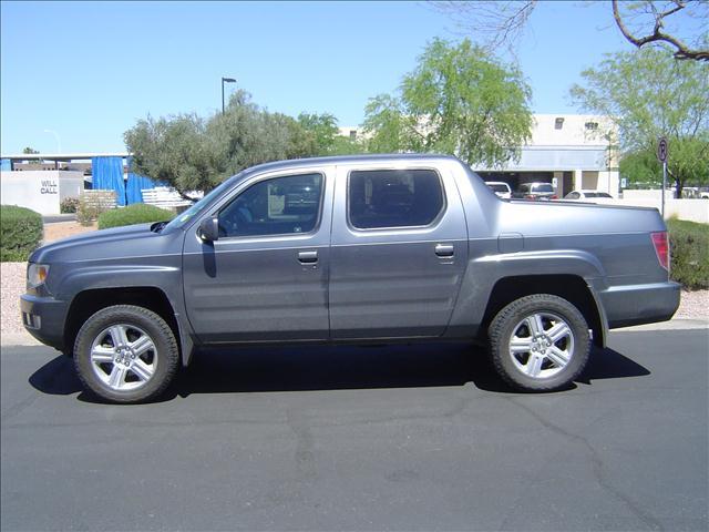 Honda Ridgeline 2010 photo 1