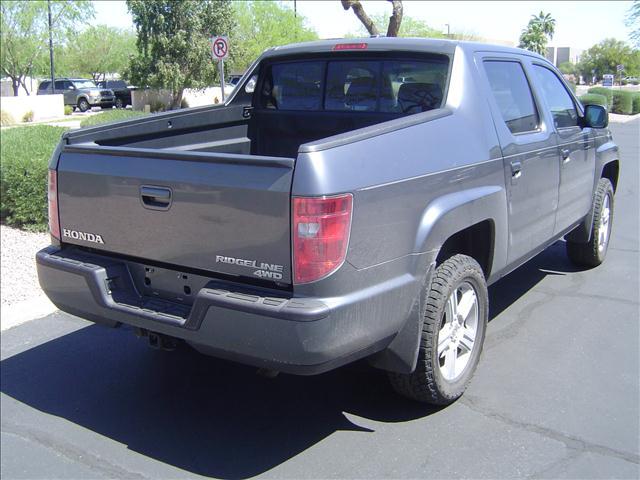 Honda Ridgeline 2010 photo 2