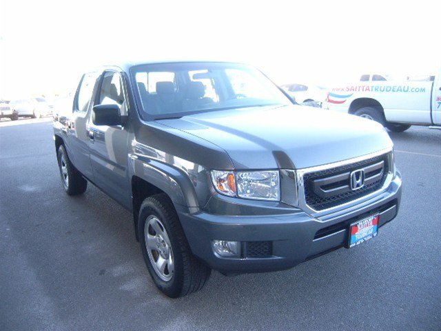 Honda Ridgeline 2010 photo 2