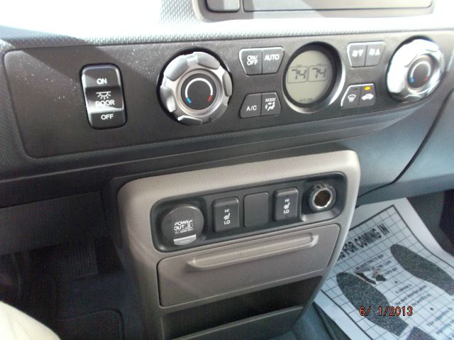 Honda Ridgeline 2010 photo 9