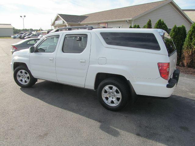 Honda Ridgeline 2011 photo 2