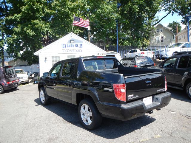 Honda Ridgeline 2011 photo 2