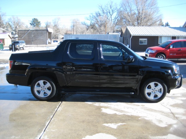 Honda Ridgeline 2012 photo 2