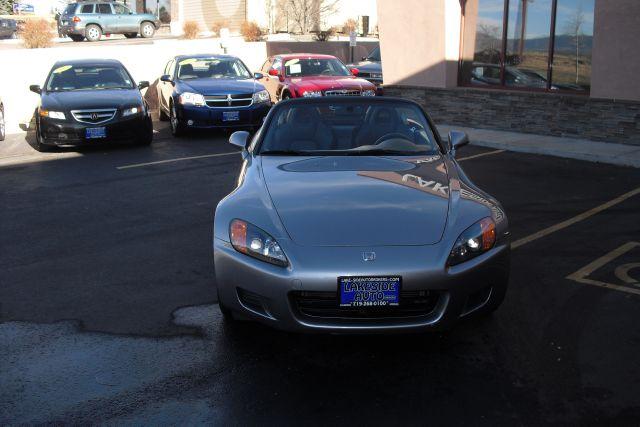 Honda S2000 2000 photo 1