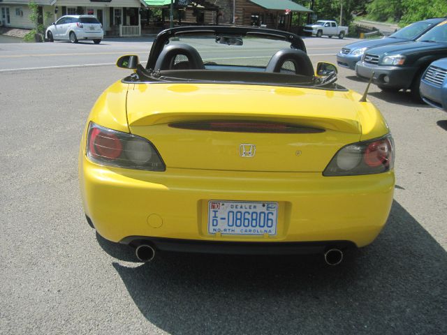 Honda S2000 2001 photo 4