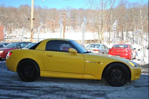 Honda S2000 2002 photo 1