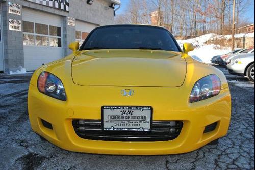 Honda S2000 2002 photo 2